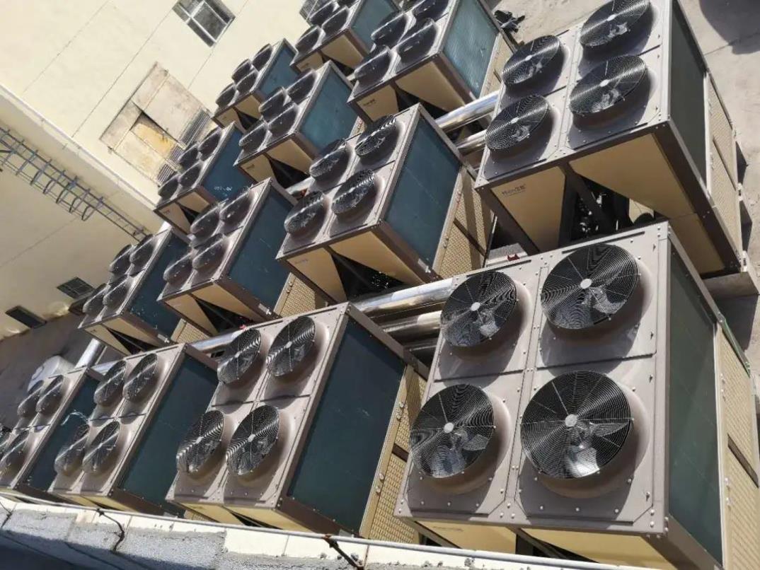 空氣能地暖機(jī)使用材料 空氣能地暖機(jī)使用材料