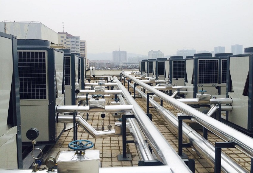 空氣能熱水器回收雪種的操作