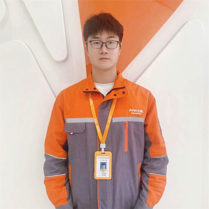 2024123196568054.jpg 人像.jpg